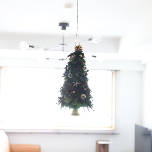 ☆大人気☆ベルが外せる！空飛ぶクリスマスツリー(グリーン/ホワイト