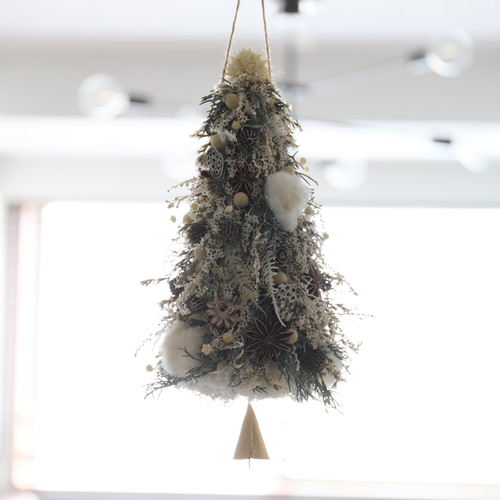 ☆大人気☆ベルが外せる！空飛ぶクリスマスツリー(グリーン/ホワイト