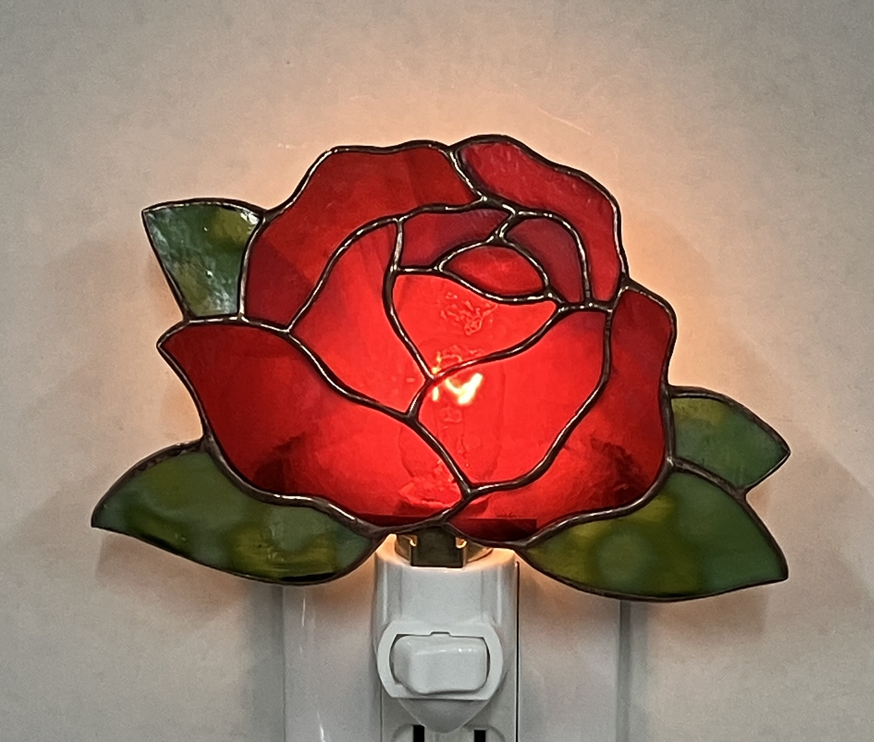 ステンドグラス☆ローズピンクの薔薇のお休みランプ