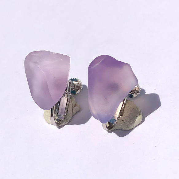 [One of a kind] 薰衣草石英原石耳環礦物天然石手工配件（No.2636） 第1張的照片