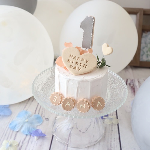 人気♡ナチュラルミニクレイケーキ☆1歳誕生日 誕生日ケーキ 自宅撮影