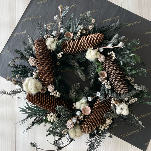 深い森のリース Christmas wreath 深い森のリース Christmas wreath 深い森ののクリスマスリース | iichi