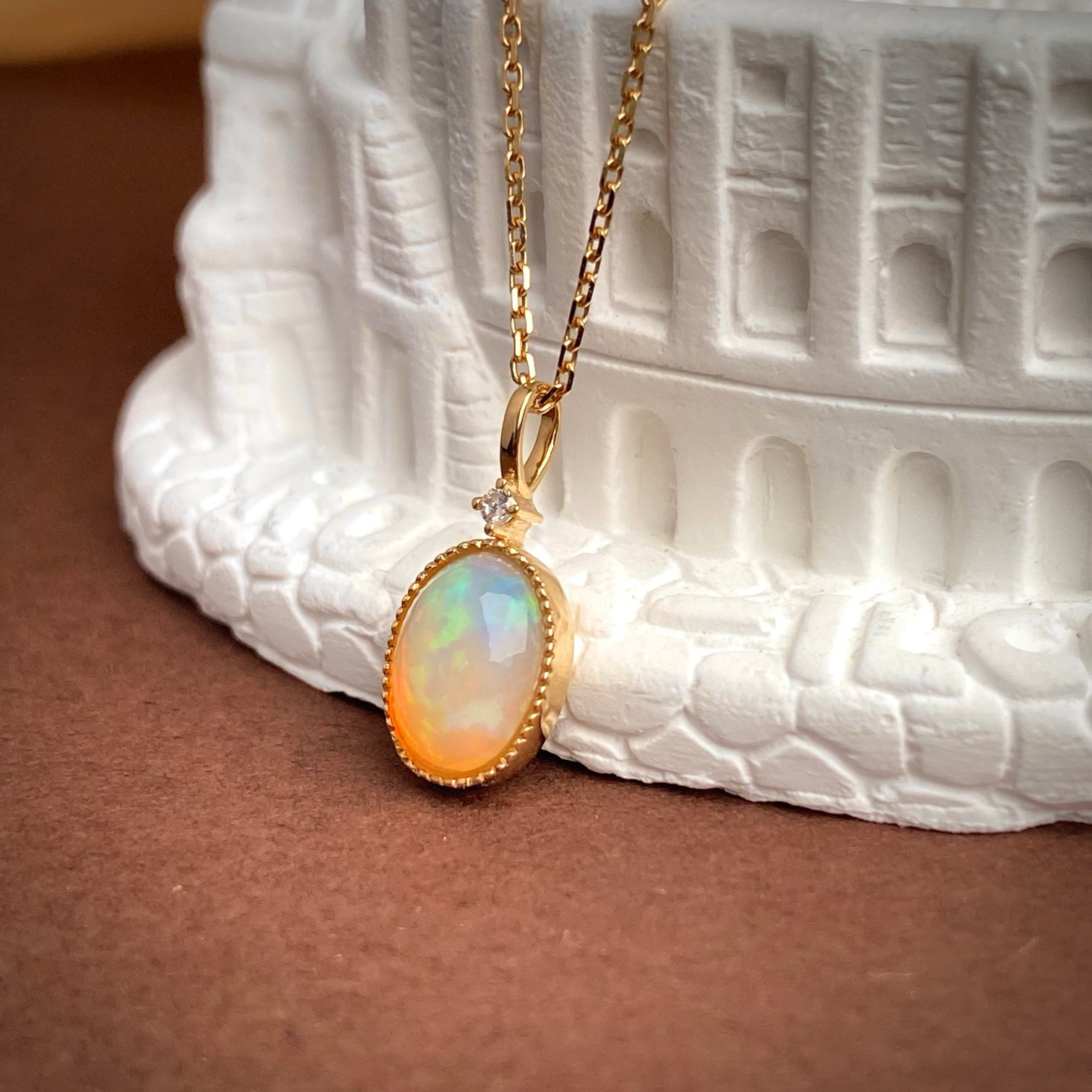 「夢」K18 天然オパール　天然ダイヤモンド　高品質　10月誕生石　希望　純潔　ペンダントのみ