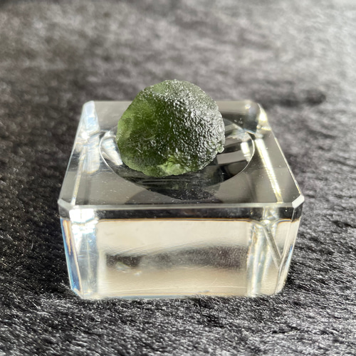 モルダバイト 原石