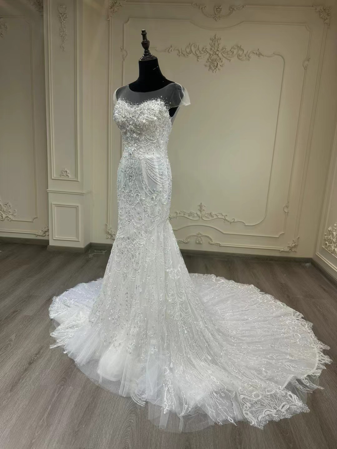 顧客満足度99％以上！マーメイドドレス　贅沢なビジュー美品　編み上げ　ふんわりチュール　2ways　オーバースカート挙式 158,860円