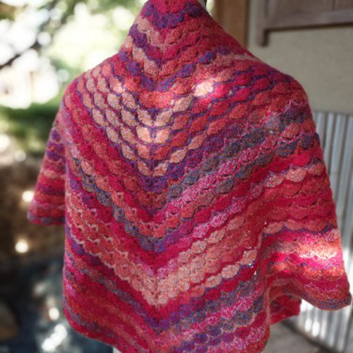 かぎ針編みの三角ショール／crochet tutorial 【Triangle Shawl