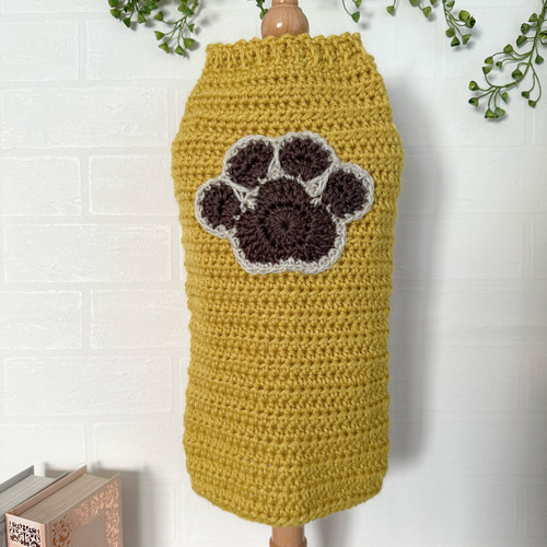 犬服 手編み 肉球ニット♡ 冬服 マスタード カラシ色 ダックス ペット