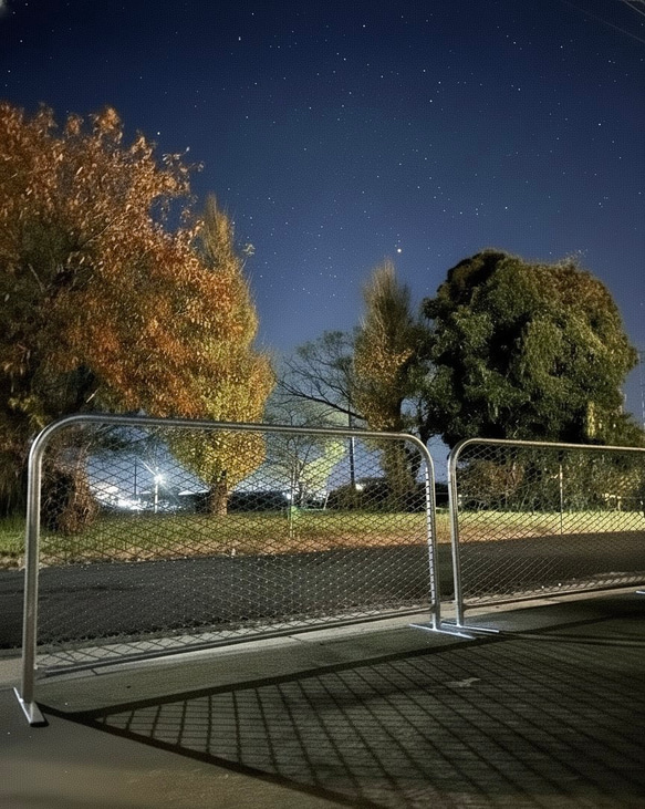 ワンちゃんの侵入脱走対策に！！アメリカンフェンス風バリケード 1200