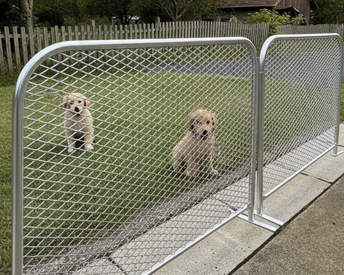 ワンちゃんの侵入脱走対策に！！アメリカンフェンス風バリケード 1200