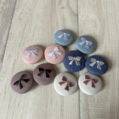 2セット くるみボタン ヘアゴム リボン刺繍 27mm 4個 ヘアゴム menma 