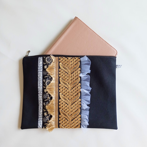 インド刺繍リボン 大きめポーチ タブレットケース ポーチ テラ工房