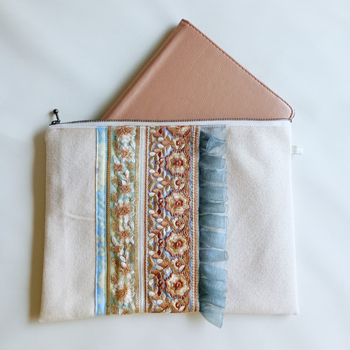 インド刺繍リボン 大きめポーチ タブレットケース ポーチ テラ工房