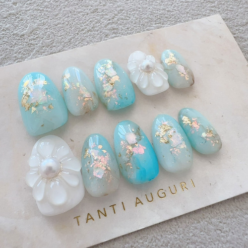 サイズオーダー】 ネイルチップ No.3 ホロフラワー ぷっくりフラワー