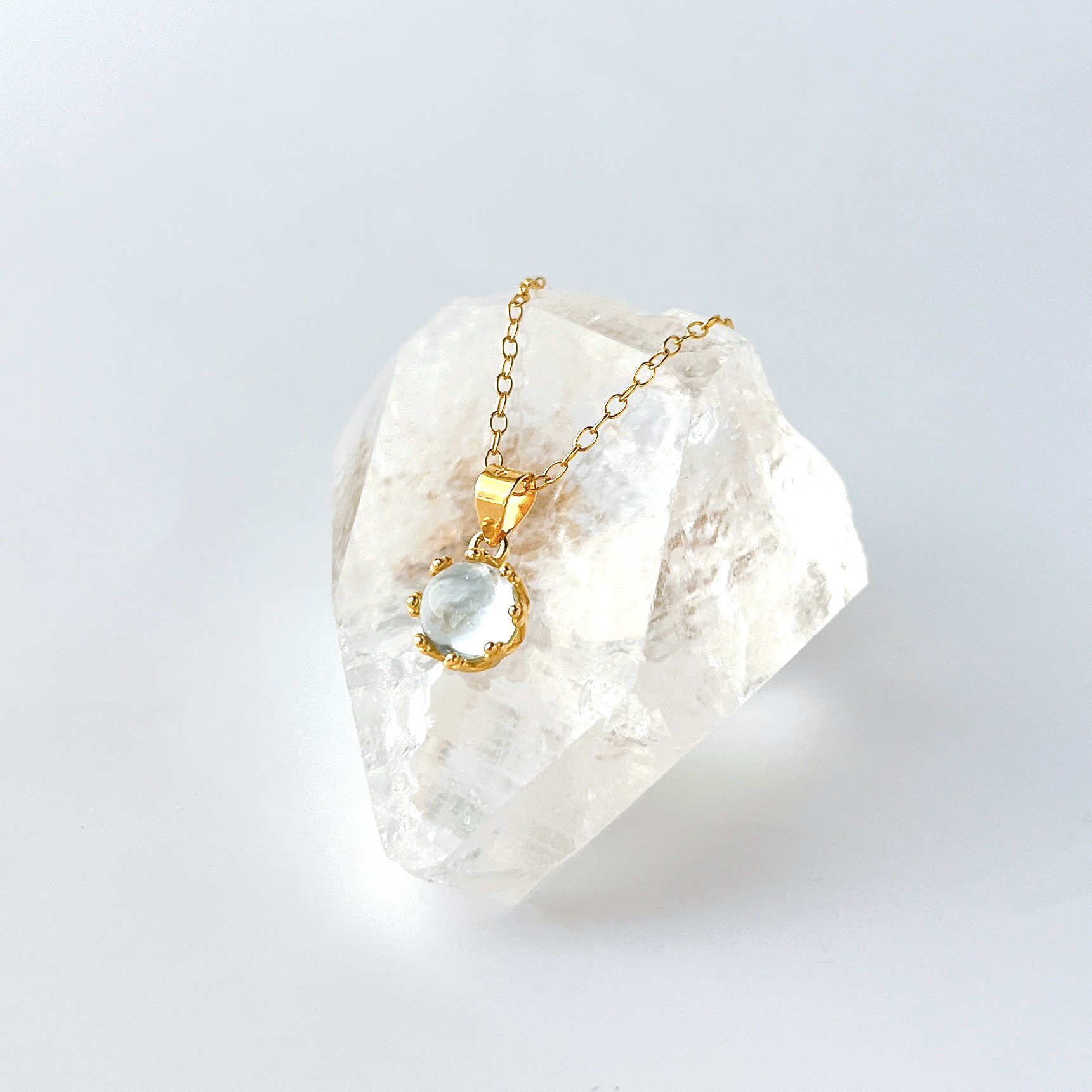 【11月の誕生石】スカイブルートパーズの一粒ネックレス　天然石 ブルー 14kgf シンプル プレゼント 誕生日 ギフト