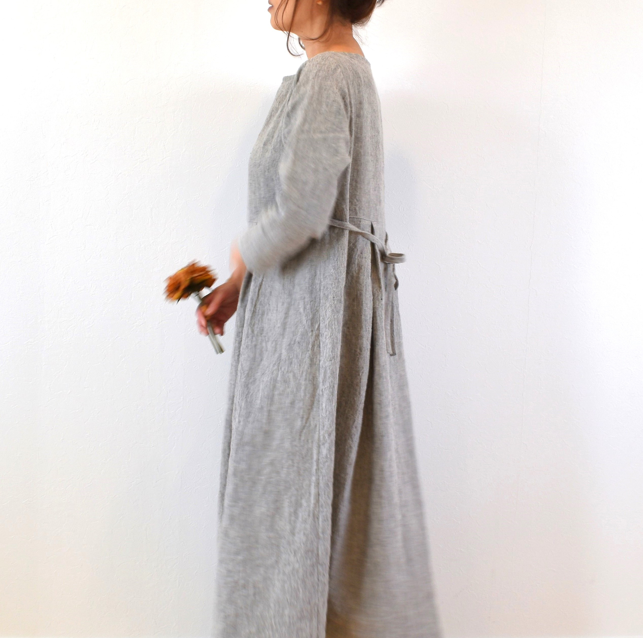 霜降りラミーリネン100％ シンプル クラシック ワンピース / ライトグレー