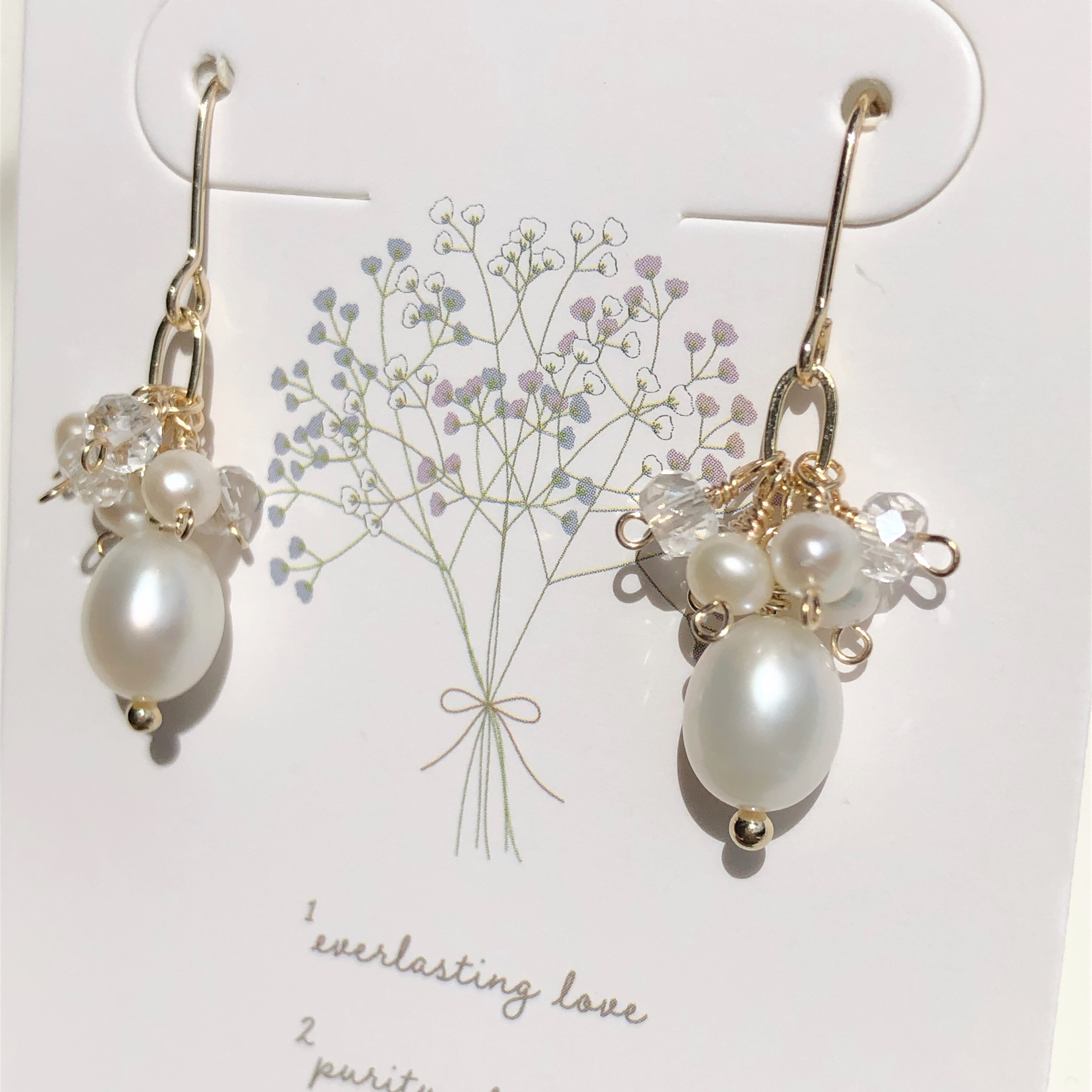 《  14kgfピアス》AAAライスパールとクリスタルのピアス