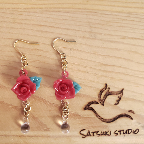 真っ赤な 薔薇(バラ) ピアス ピアス（フープ） satsuki studio 通販