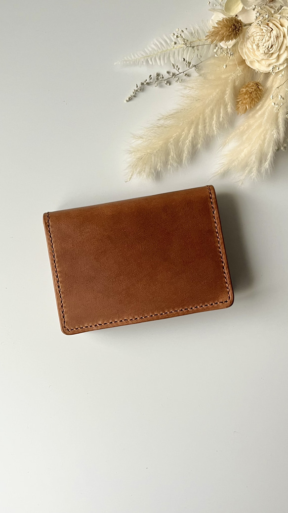 【美品】フェラガモ　名刺入れ　カードケース　レザー　ロゴプレート　ブラウン フェラガモ 名刺入れ ブラウン カードケース 美品】フェラガモ 名刺