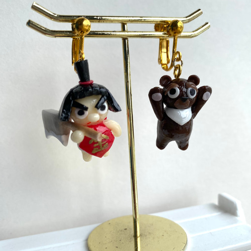 金太郎と熊 ミニチュアピアスorイヤリング ピアス（フック・チェーン