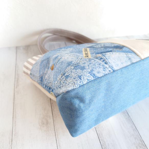 デニム×レースプリントリメイク風 ♡ 三角マチのミニトートバッグ 6枚目の画像