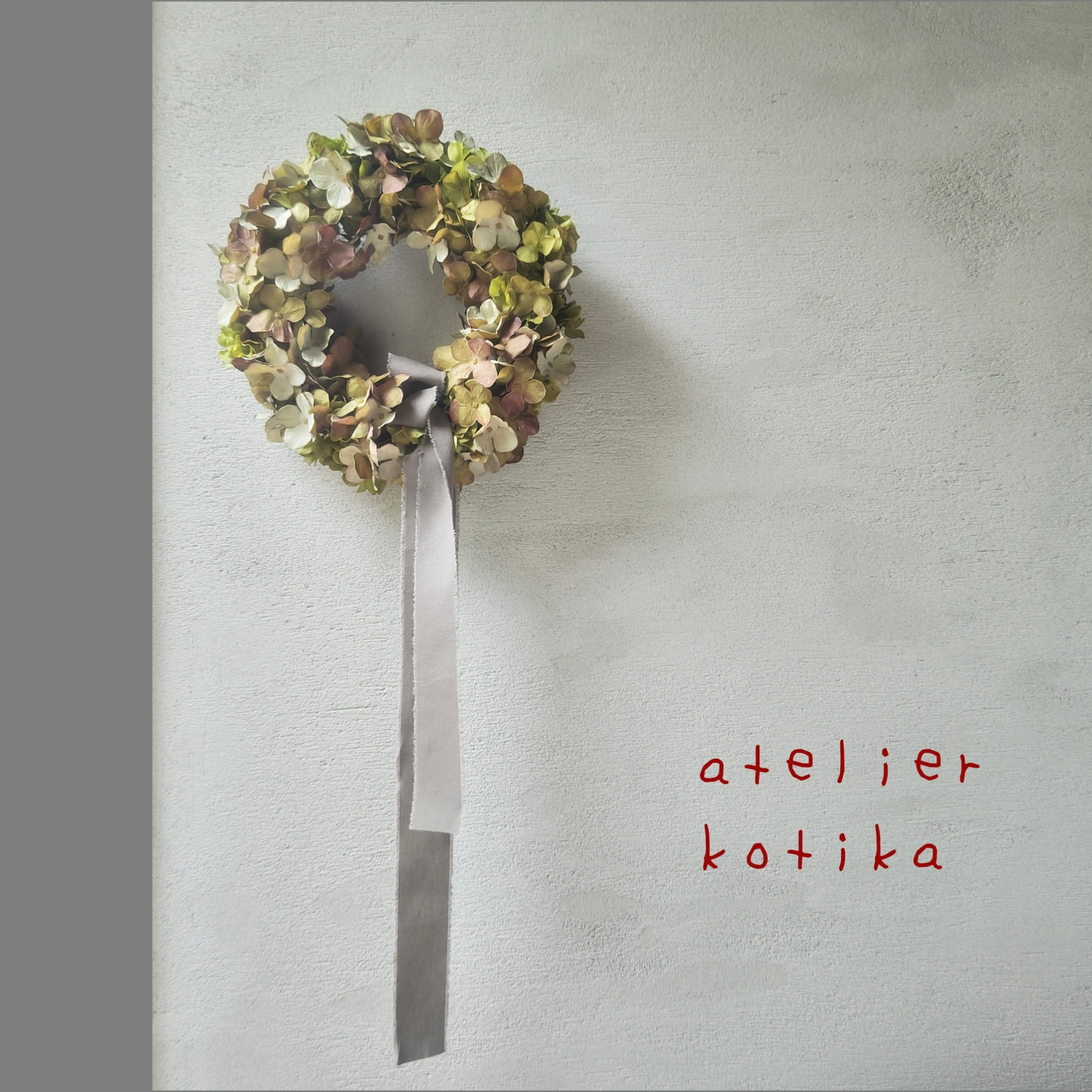 アーティフィシャルフラワーの秋色アジサイリース