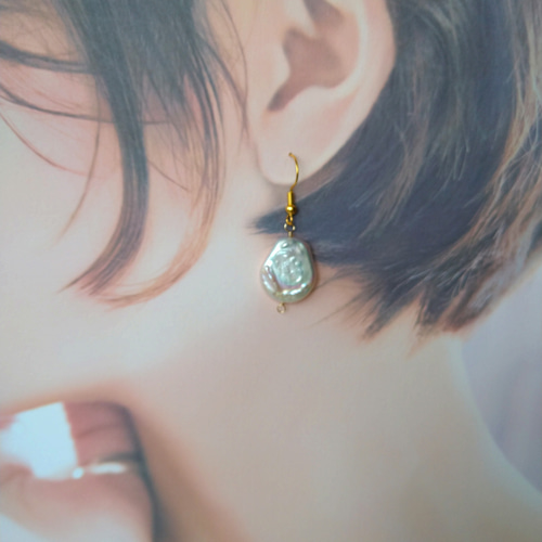 ぷっくり花びら淡水パール ピアス/イヤリング コットンパール 金属