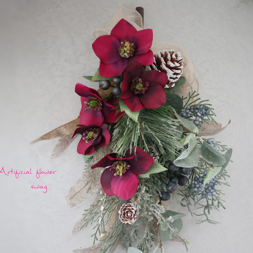 クリスマスローズのスワッグ ❁ 壁掛け 花束 ワインレッド クリスマス