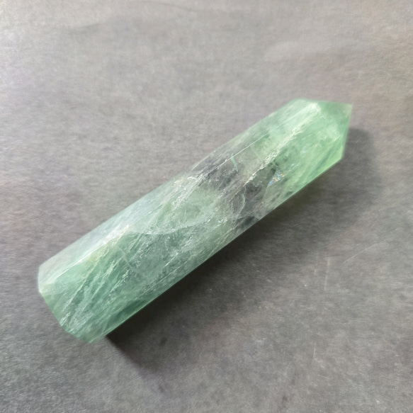 一点物】 虹入り✨ フローライト 蛍石 六角柱 ポイント ✩.*˚