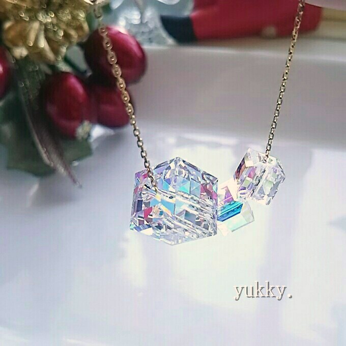 人気!!【再販】スワロフスキー*crystalキューブ*ロングネックレス{yukky.}☆ ネックレス・ペンダント yukky. 通販|Creema(クリーマ) 18351376 人気!!【再販】スワロフスキー*crystalキューブ*ロングネックレス{yukky.}☆ ネックレス・ペンダント yukky. 通販|Creema(クリーマ) 18351376