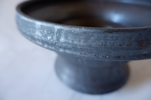 8号鉄砂黒鉢620　塊根植物　多肉植物　盆栽　植木鉢　作家鉢　沖縄 2枚目の画像