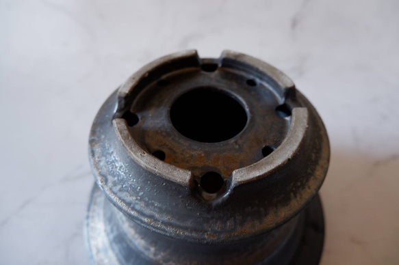 8号鉄砂黒鉢620　塊根植物　多肉植物　盆栽　植木鉢　作家鉢　沖縄 6枚目の画像