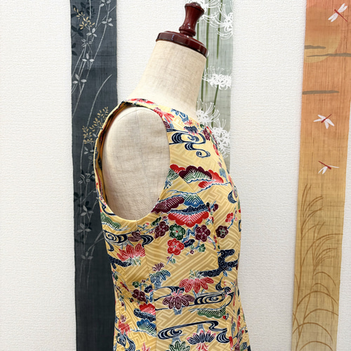 紅型反物から作ったボートネックプリンセスラインワンピース
