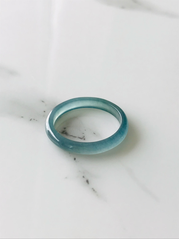 楽天市場】グアテマラ産 翡翠 ヒスイ jade くりぬき リング