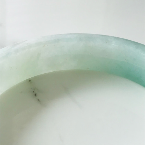 B8010-0137】ジェイド 翡翠 ヒスイ バングル 一点もの ミャンマー産