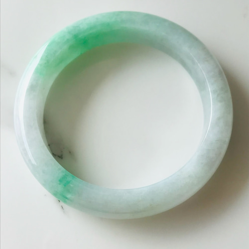 B8010-0137】ジェイド 翡翠 ヒスイ バングル 一点もの ミャンマー産