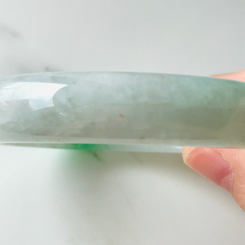 B8010-0137】ジェイド 翡翠 ヒスイ バングル 一点もの ミャンマー産