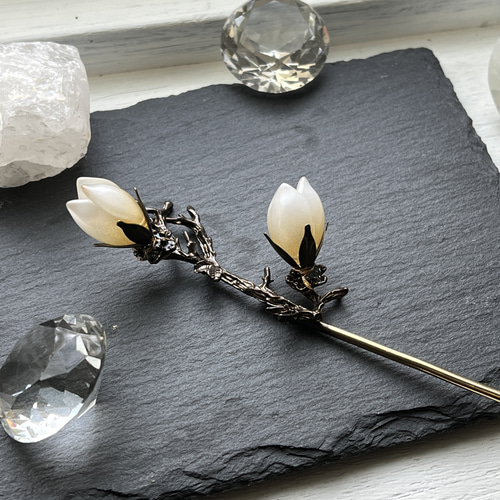 ꫛꫀꪝ硝子の髪飾り★ポンポネグラス★ヘアゴム「想像の花」yellow＆amber ꫛꫀꪝ硝子の髪飾り☆ポンポネグラス☆ヘアゴム「想像の花