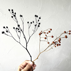 復元シリーズ③ 〜野薔薇の実〜　ワイヤーアート　ワイヤークラフト 2枚目の画像