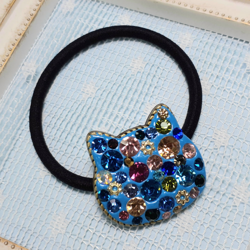 キラキラヘアゴム猫型(ブルー系) Vカットラインストーン クレイデコ 猫