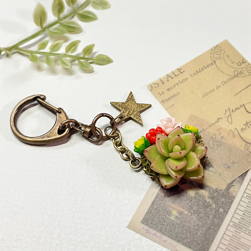 樹脂粘土 多肉植物のキーホルダー キーホルダー kotoriko garden 通販
