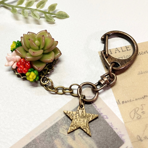 樹脂粘土 多肉 チャーム 樹脂粘土 多肉植物のキーホルダー キーホルダー kotoriko garden 通販