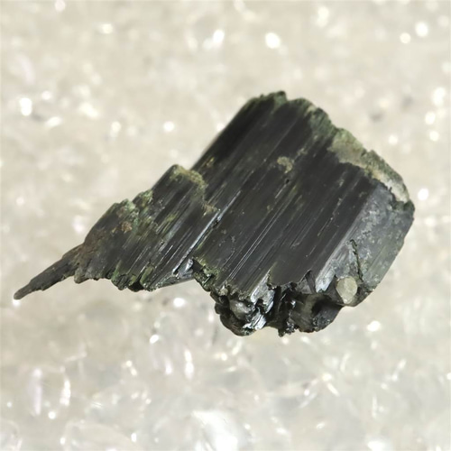 ザギマウンテン産 エジリン輝石 4.5g #32213 天然石 榎本通商 通販