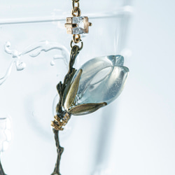 硝子木蓮の一輪耳飾り（白オパール・赤紫、その他） 15枚目の画像