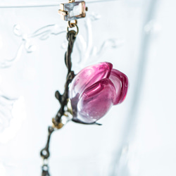 硝子木蓮の一輪耳飾り（白オパール・赤紫、その他） 14枚目の画像