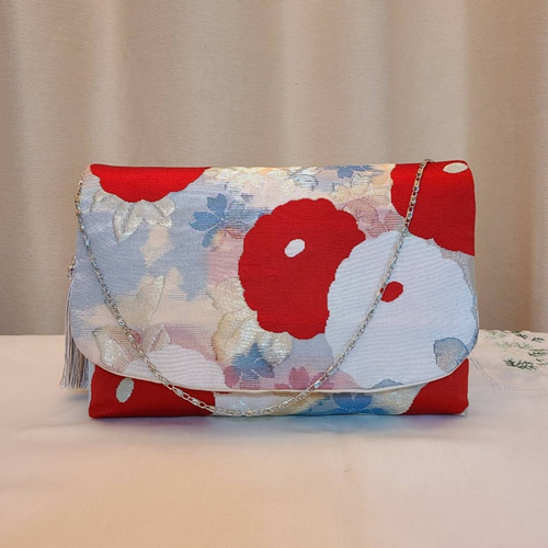 クリスマス限定]桜花模様、シルク着物帯の2waysクラッチバッグ  