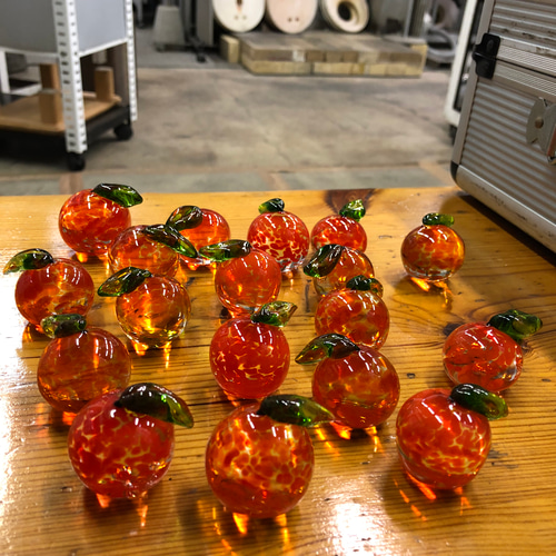 超早割お正月2026】 ガラスの鏡餅 みかんセパレート 水引き付き 鏡餅