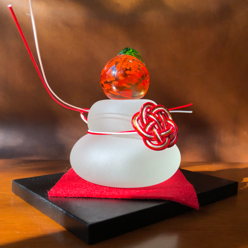 超早割お正月2026】 ガラスの鏡餅 みかんセパレート 水引き付き 鏡餅