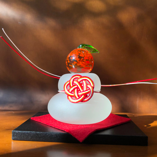超早割お正月2026】 ガラスの鏡餅 みかんセパレート 水引き付き 鏡餅