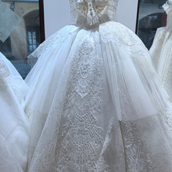 高級感 結婚式プリンセスライン ウエディングドレス キラキラ ビジュー