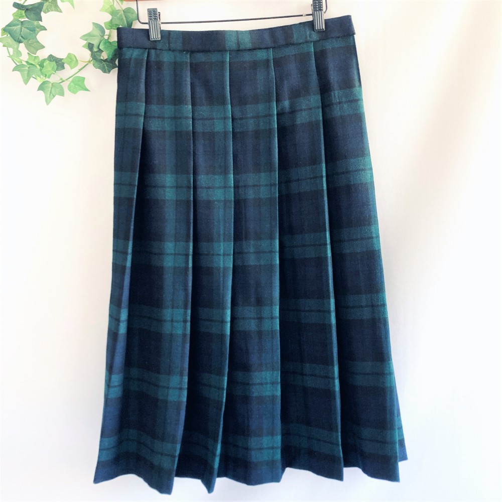 ウールのソフトプリーツスカート　ブラックウォッチ　サイズは指定できます